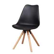 SILLA FERGIE - ASIENTO NEGRO Y PATAS MADERA NATURAL