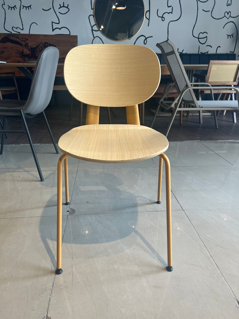 SILLA COMEDOR PATRICK AMARILLO (51.6*52.5*80.4CM)