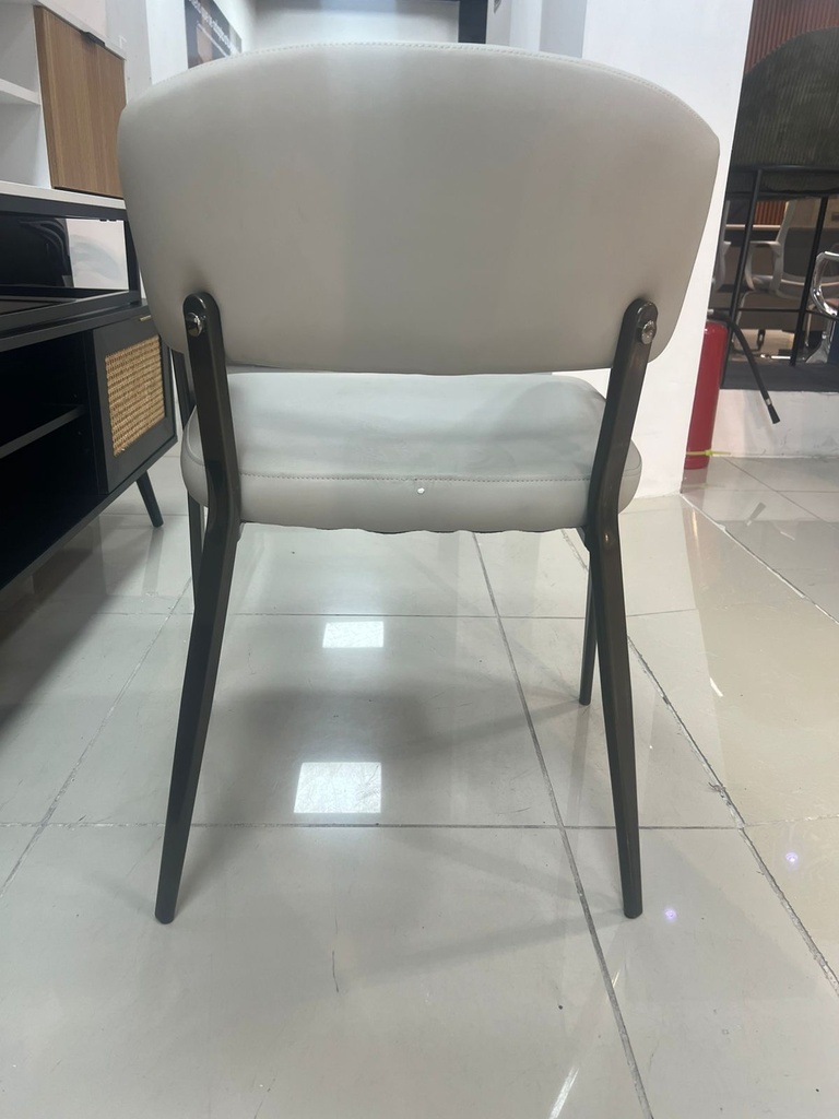 SILLA CAROL BLANCA-UPH