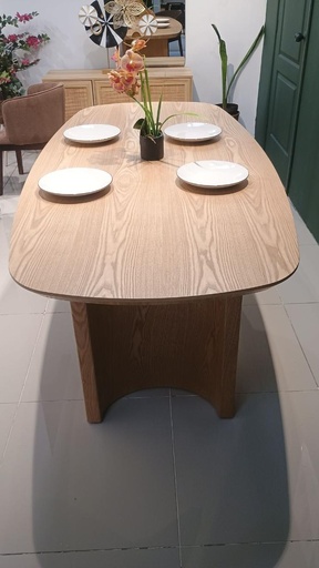 [25014047] MESA COMEDOR LINDA COLOR ROBLE (210x100x75CM)